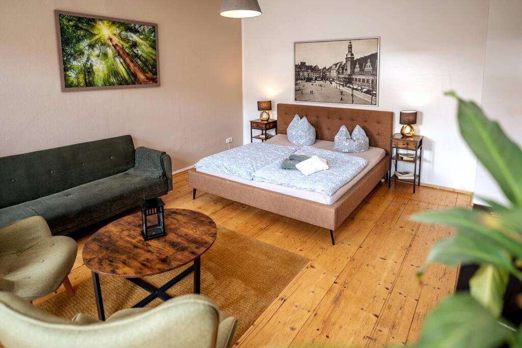 Apartment Your Sunny Castle